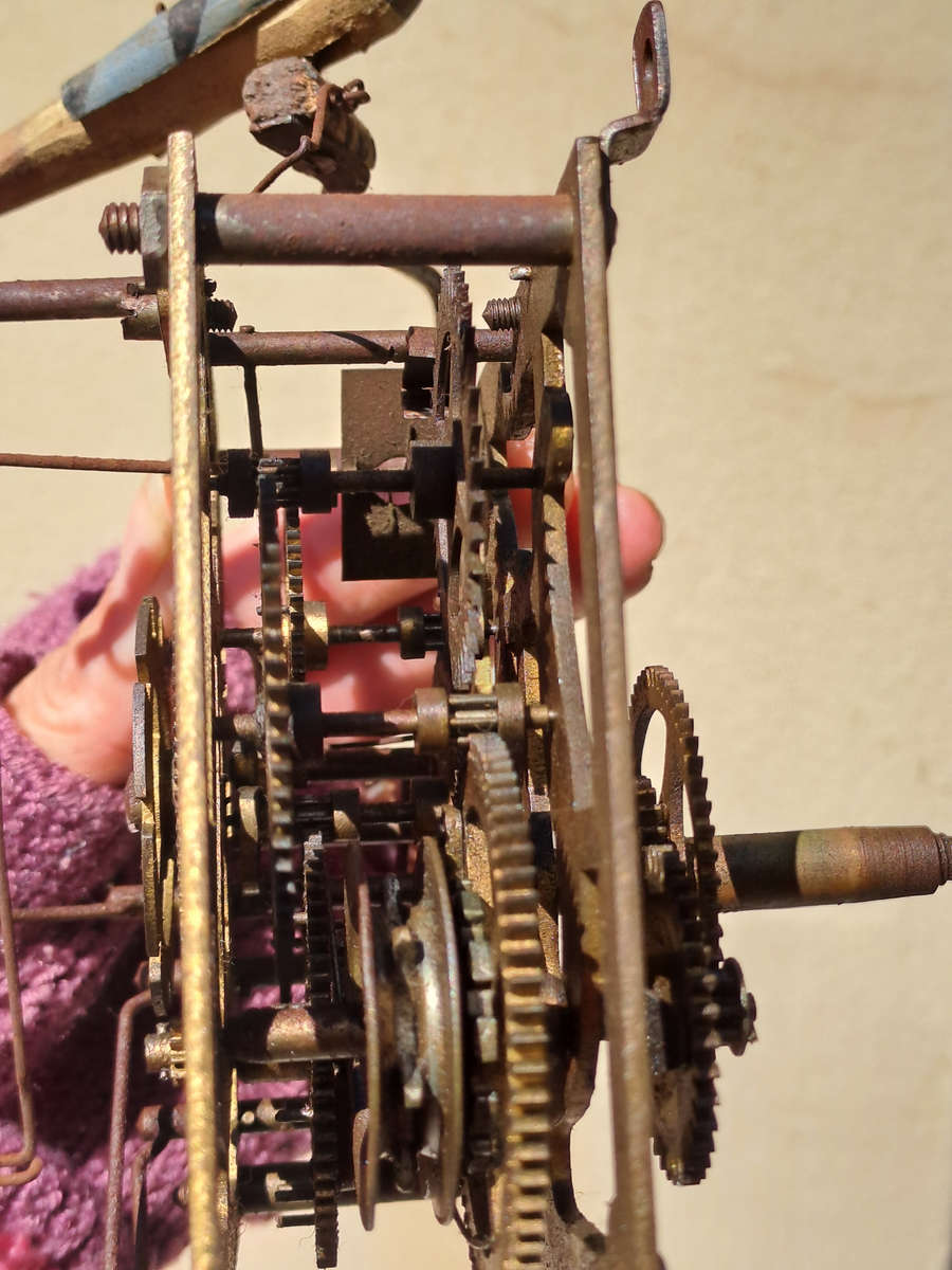 Cuckoo clock movement 2 chains included