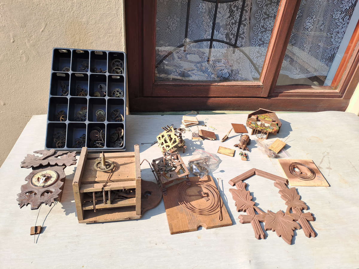 various cuckoo parts for spares or repairs please also see second last picture not included in main