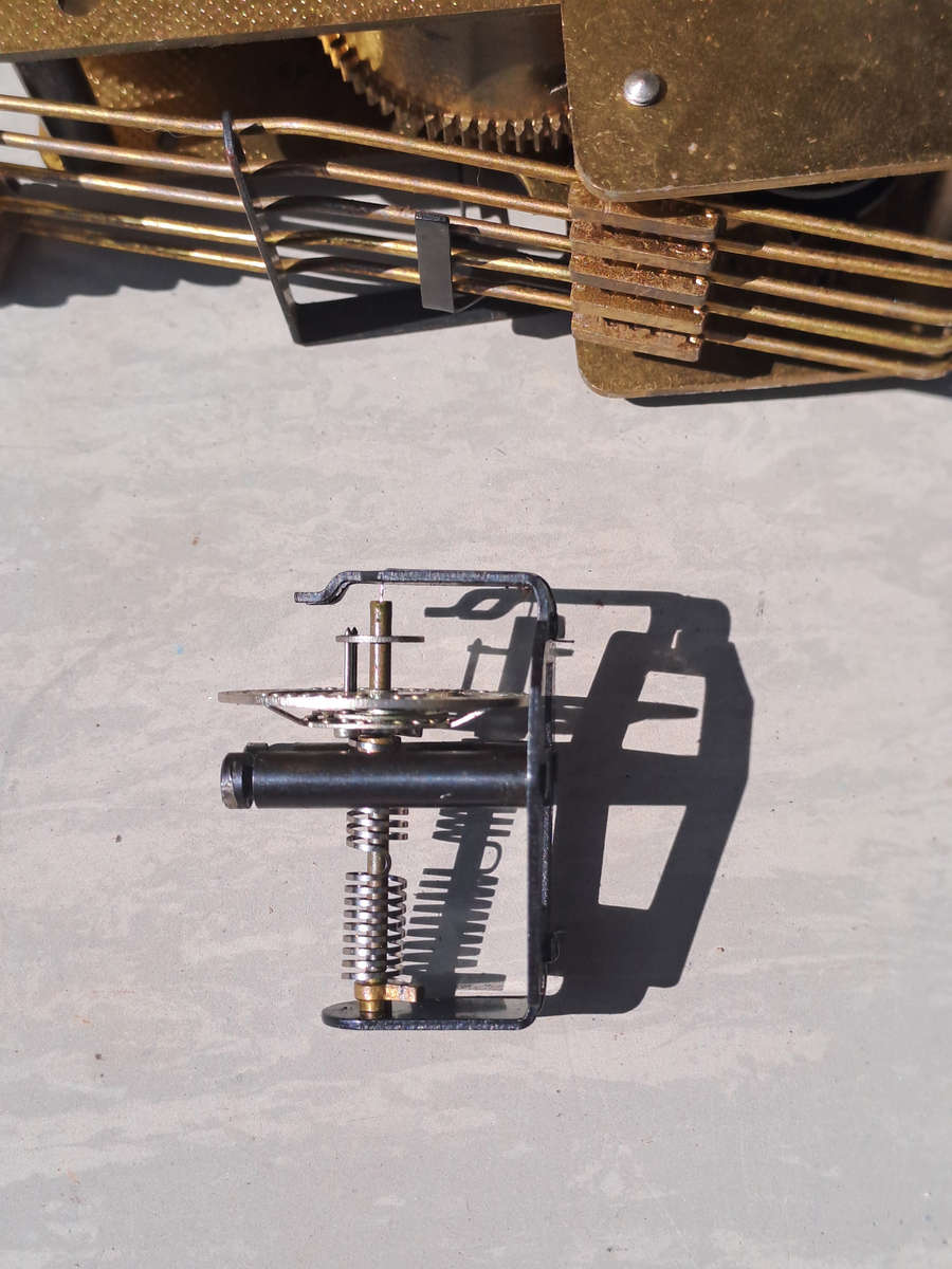 FHS clock movement mantle clock 5 gong