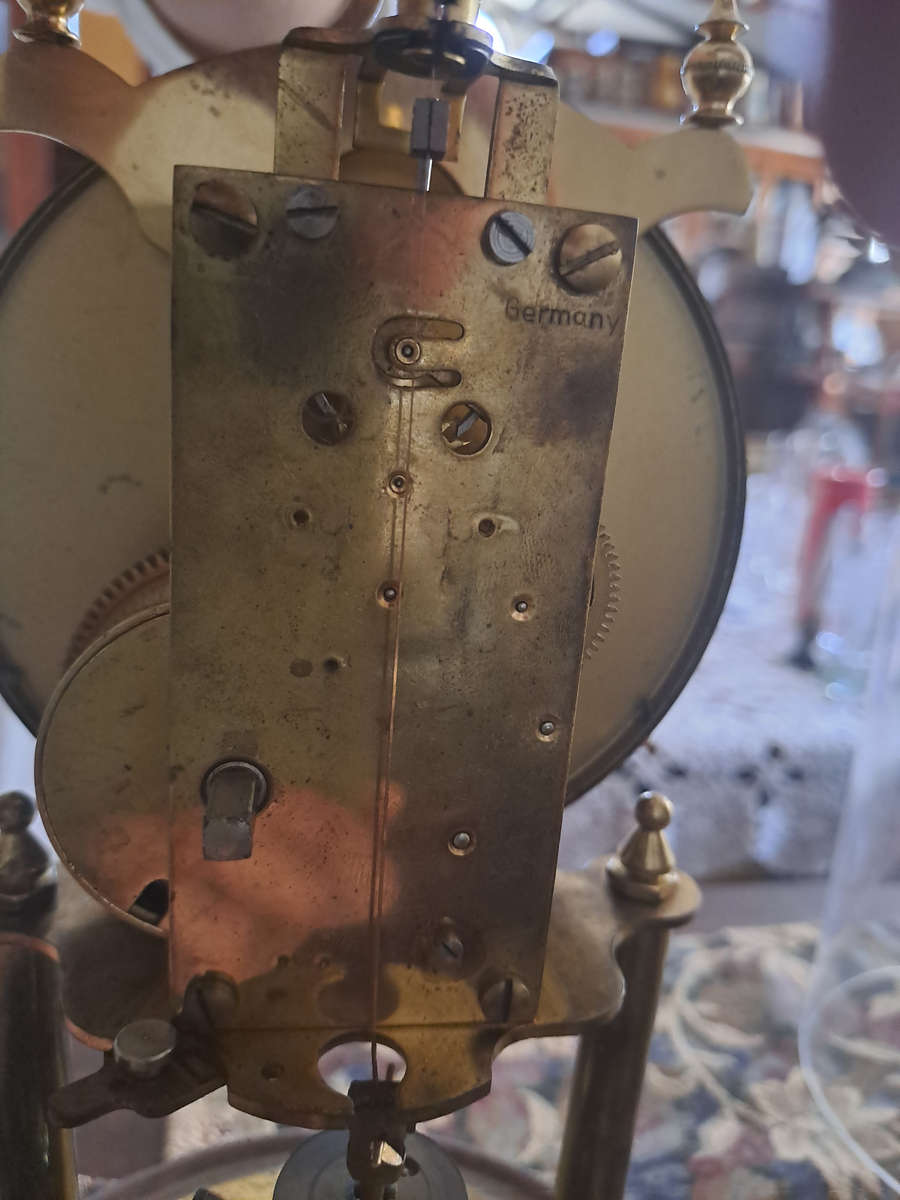 German Anniversary clock working