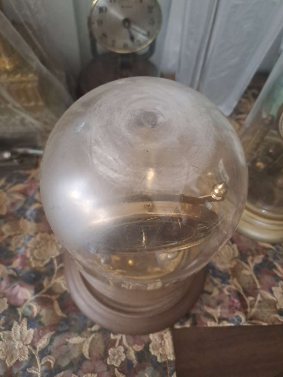 German Anniversary clock working