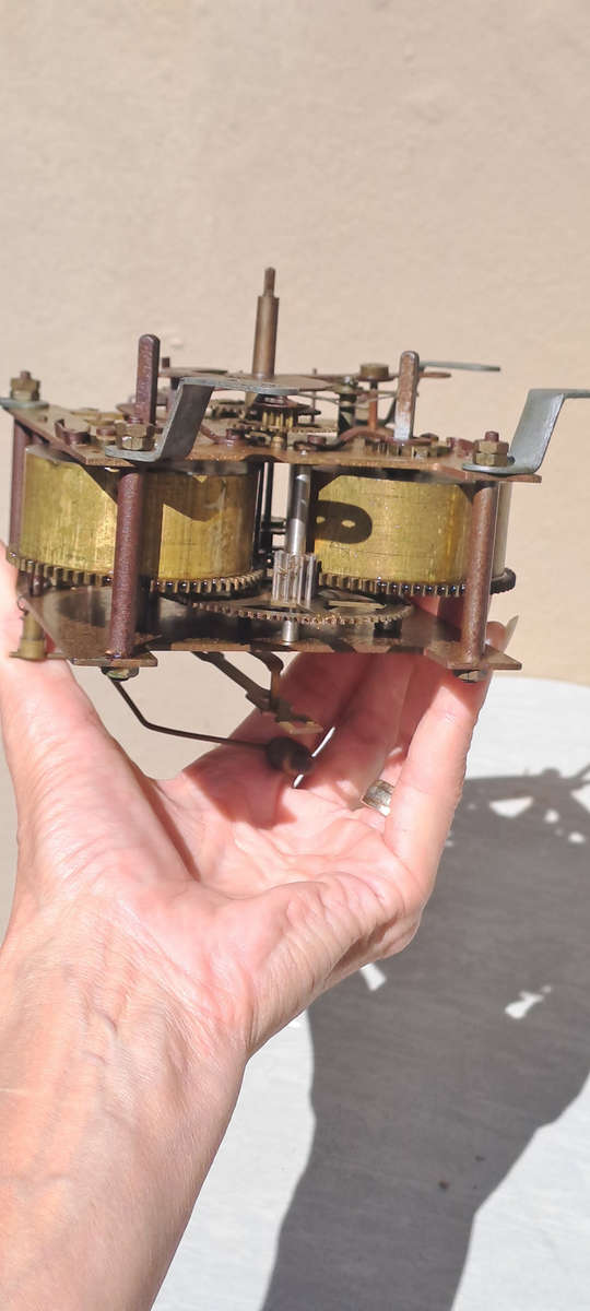 Einfeld clock movement for spares or repairs no 28