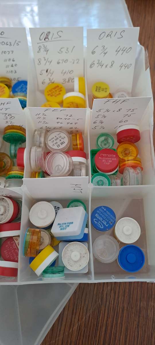 Job lot of various vintage balances