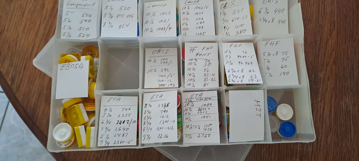 Job lot of various vintage balances