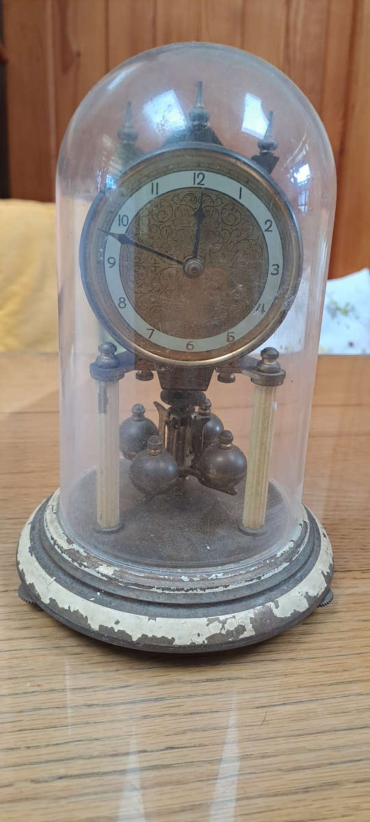 Anniversary clock for refurbishing or spares