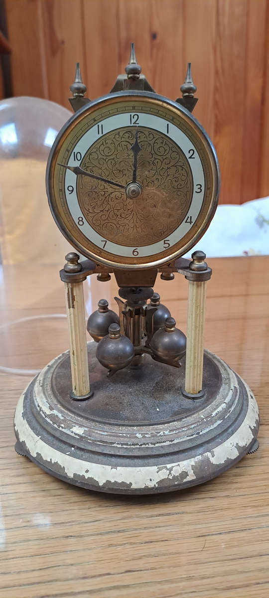 Anniversary clock for refurbishing or spares