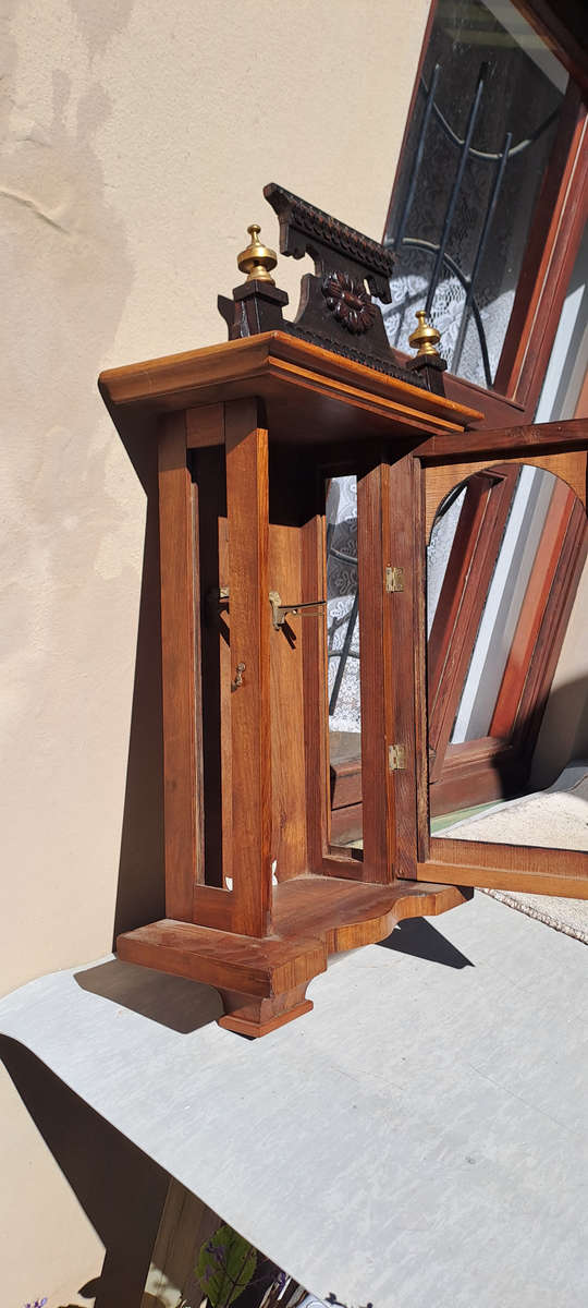 Lovely wall clock housing