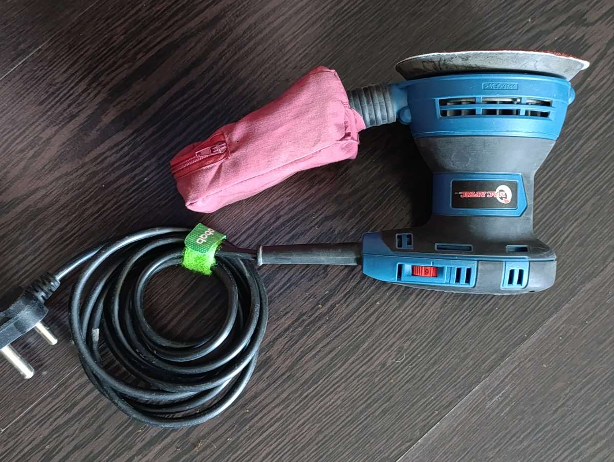 Random Orbital Sander (300 W)