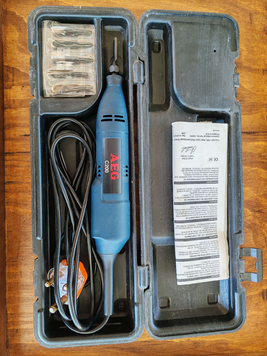 Aeg C200 40w 2 Speed Detail Carver