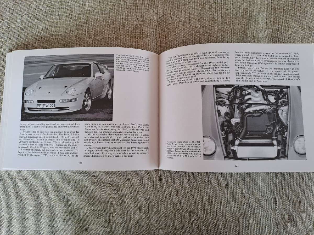 Porsche 924, 944 & 968: A Collector's Guide - Michael Cotton