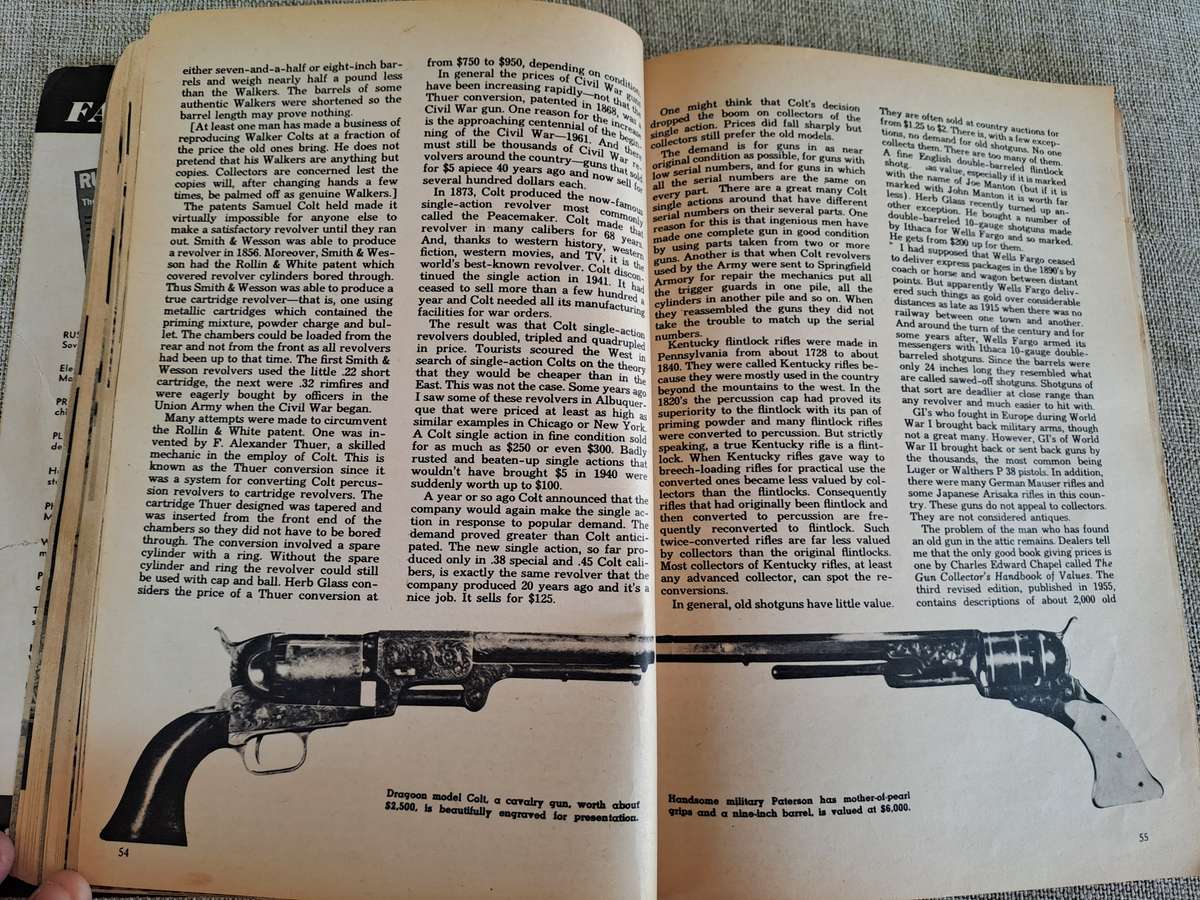 Lucian Cary on Guns  A Fawcett How-To Book 418