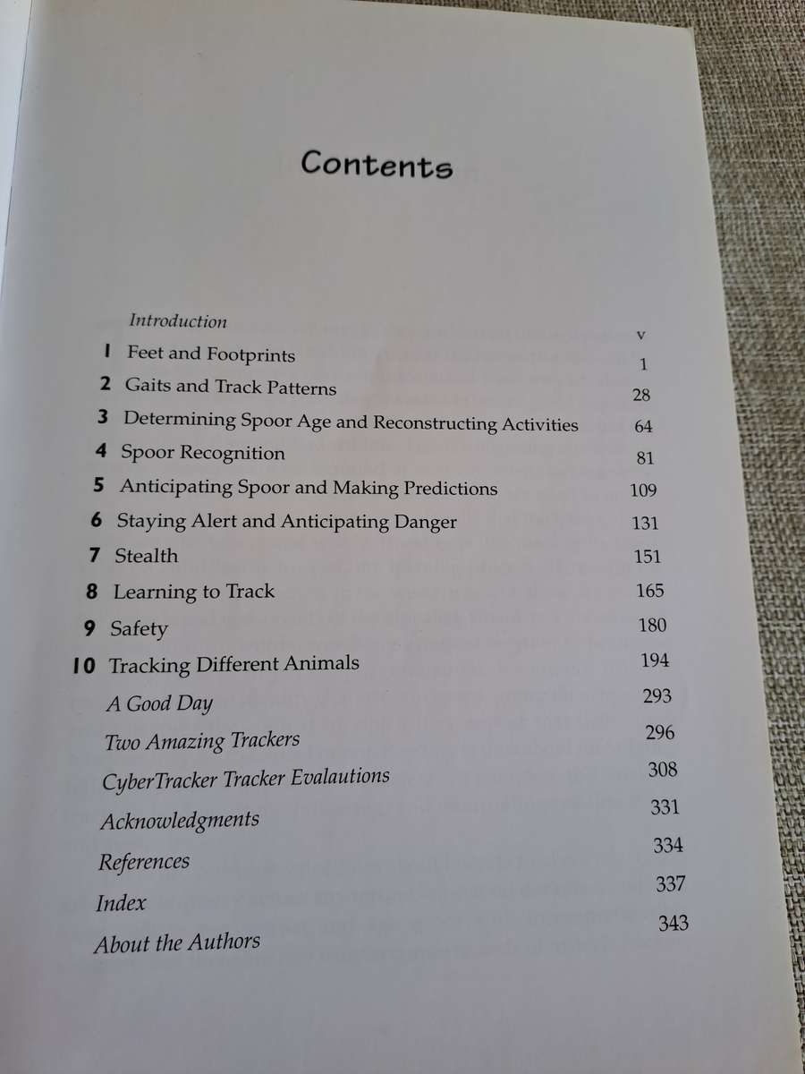 Practical Tracking: A Guide to Following Footprints & Finding Animals