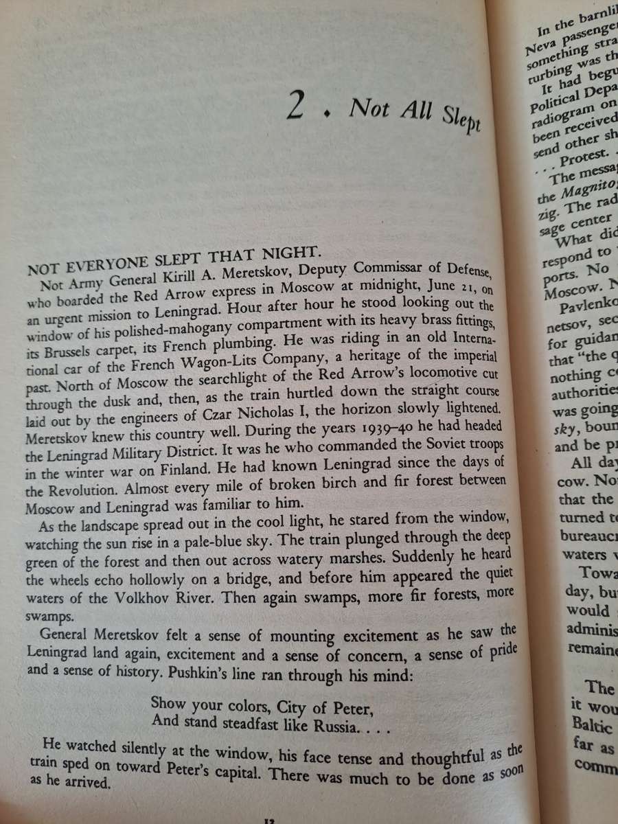 The 900 Days: The Siege of Leningrad - Harrison E. Salisbury