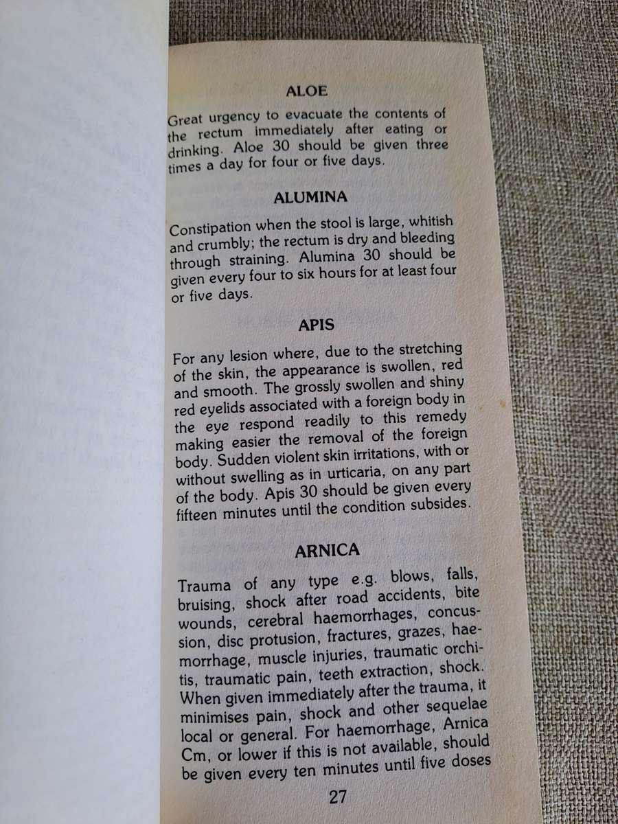 Homoeopathy in Veterinary Practice 2nd Edition - K.J. Biddis