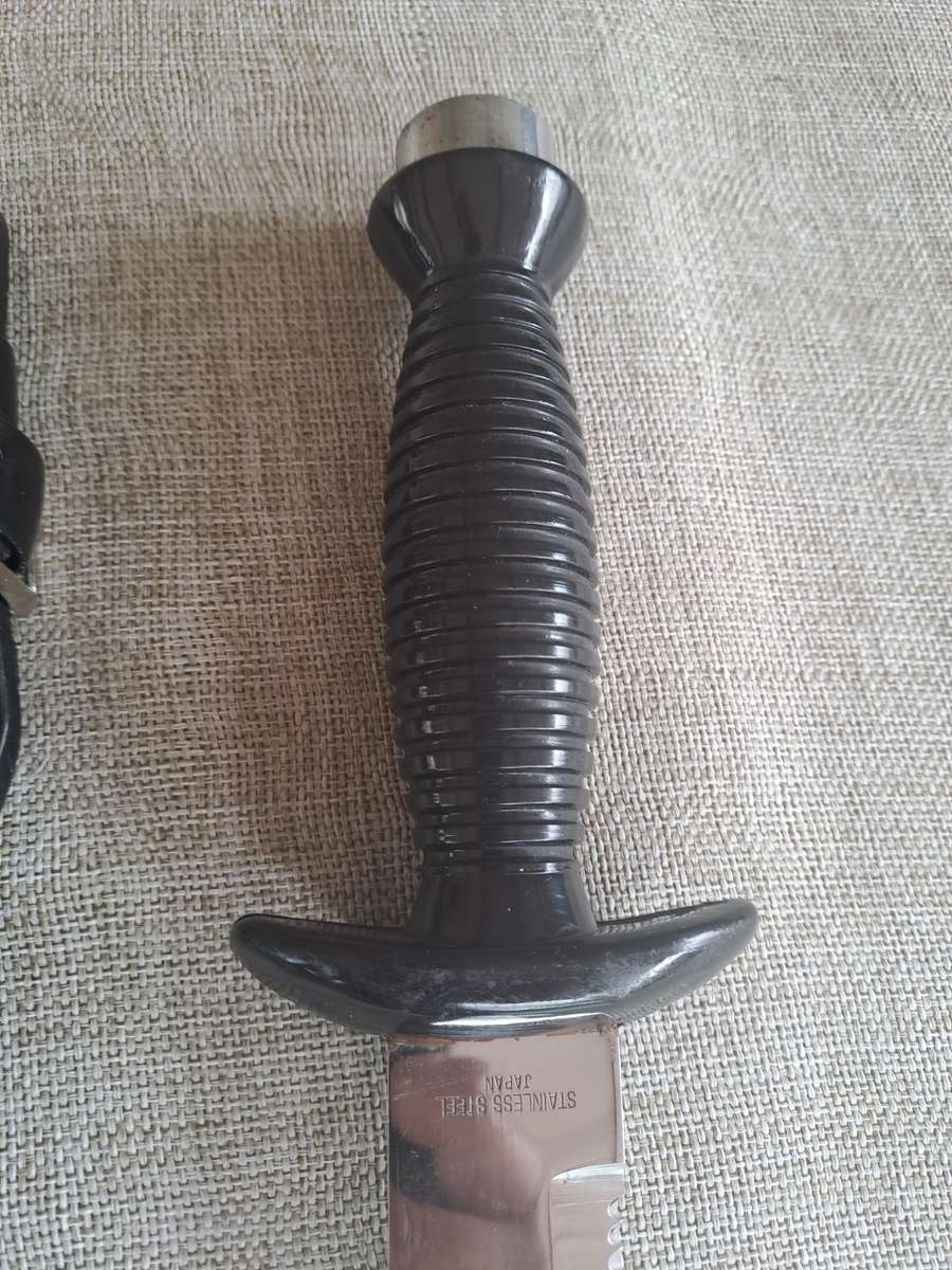 Eternal Trade Mark Divers Knife