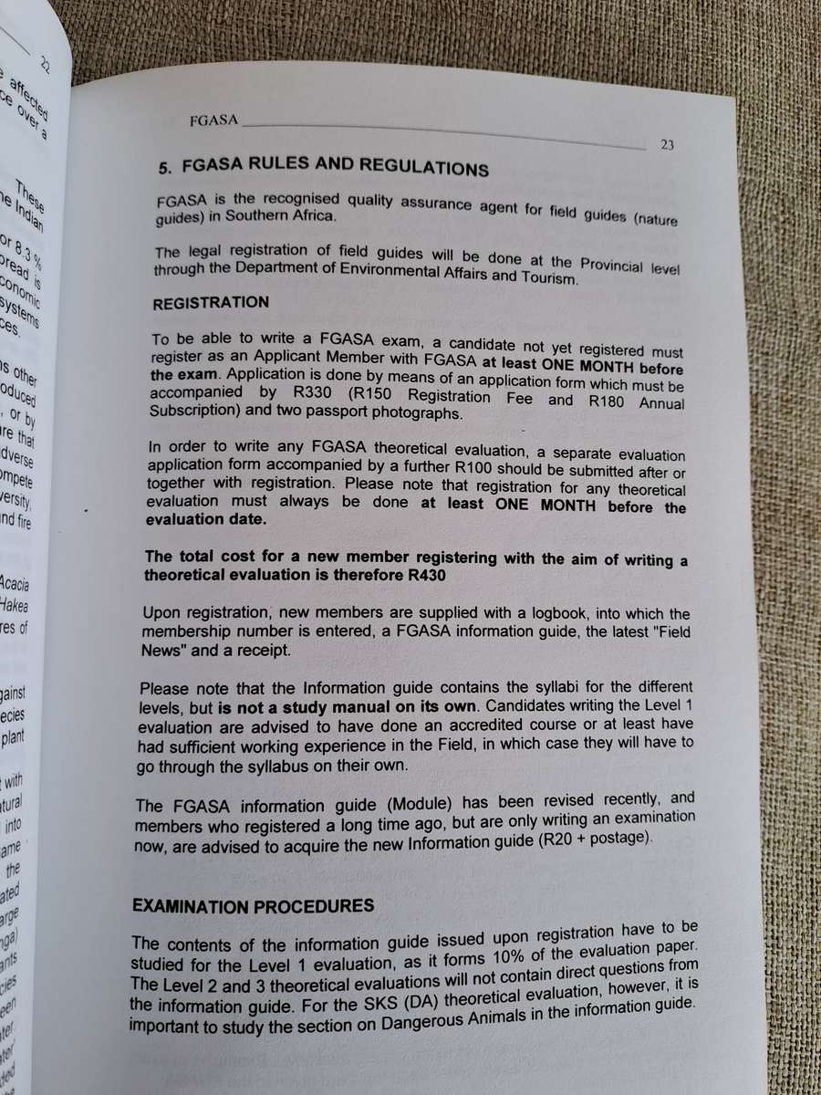 Nature and Field Guiding Books  set of 4 books