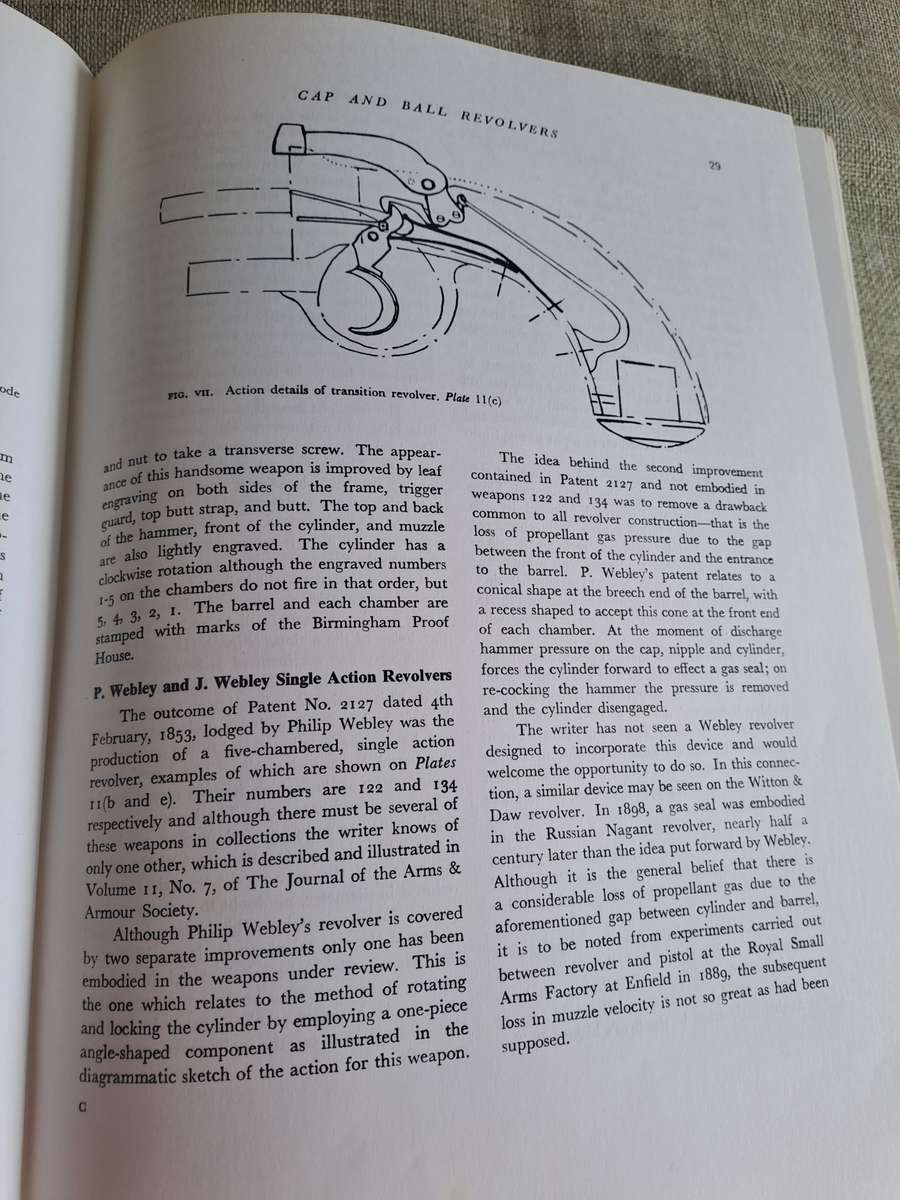 The Webley Story: History of Webley Pistols & Revolvers & Pistol Cartridge - W C Dowell