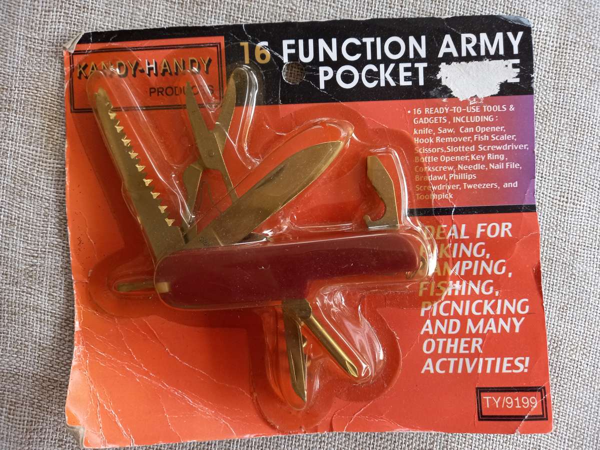 16 function army pocket knife