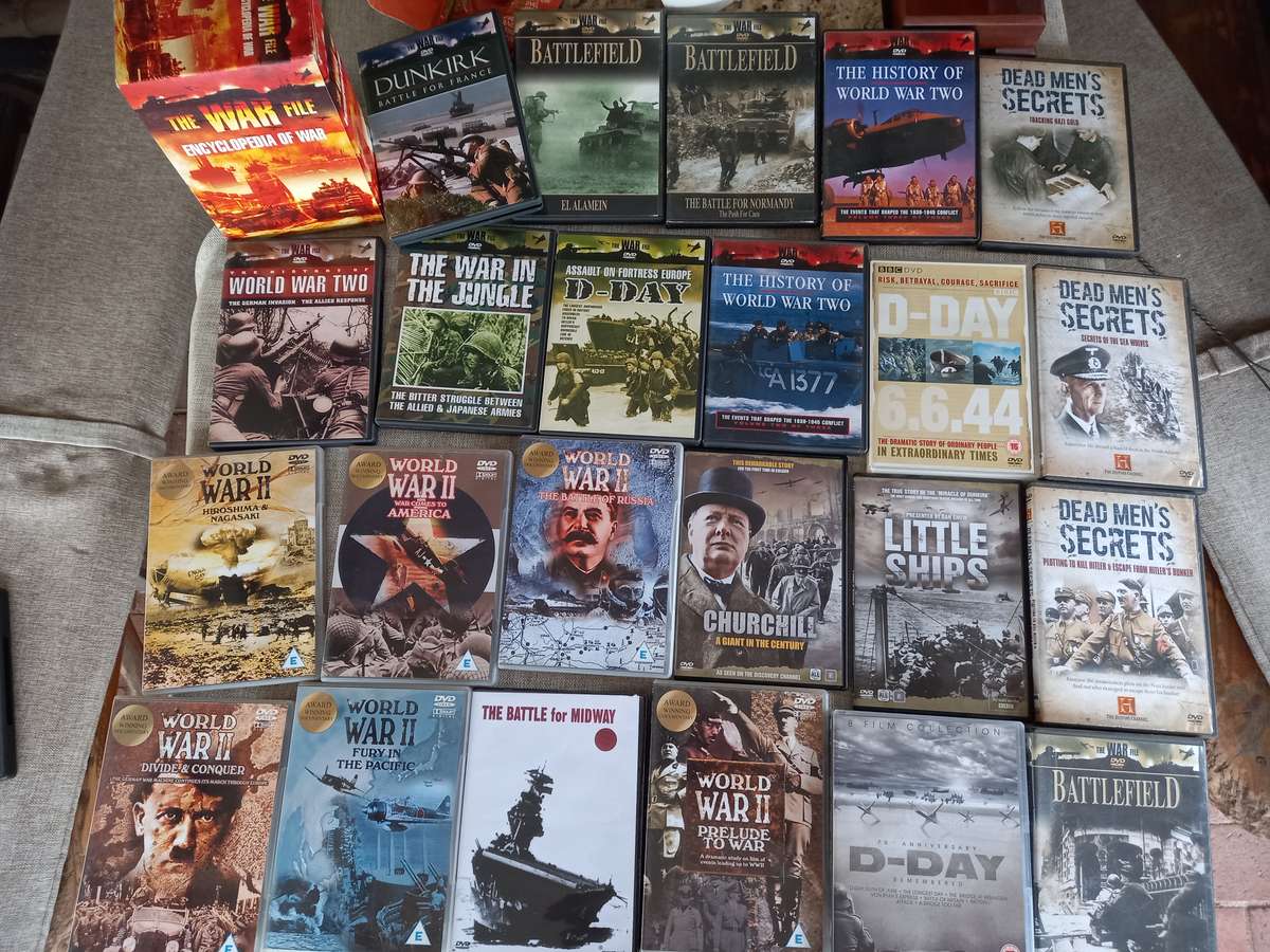 30 x WWII DVD's