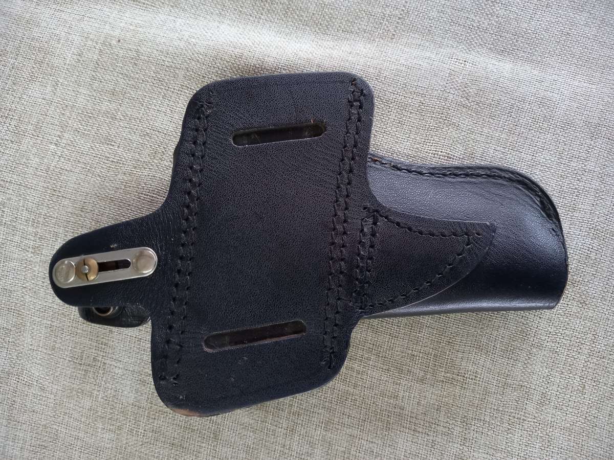 Leather holster - Beretta 92, Z88 type pistols