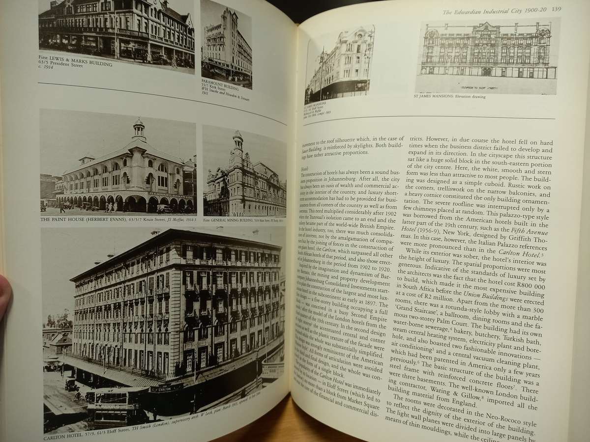 From Mining Camp to Metropolis: The Buildings of Johannesburg 1886-1940