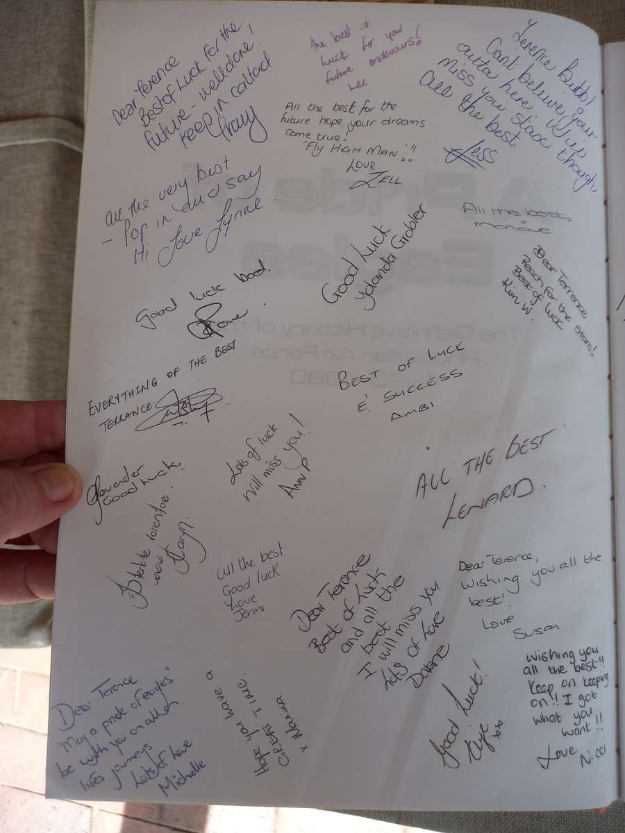 A Pride Of Eagles A History of the Rhodesian Air Force, 19201980 Beryl Salt