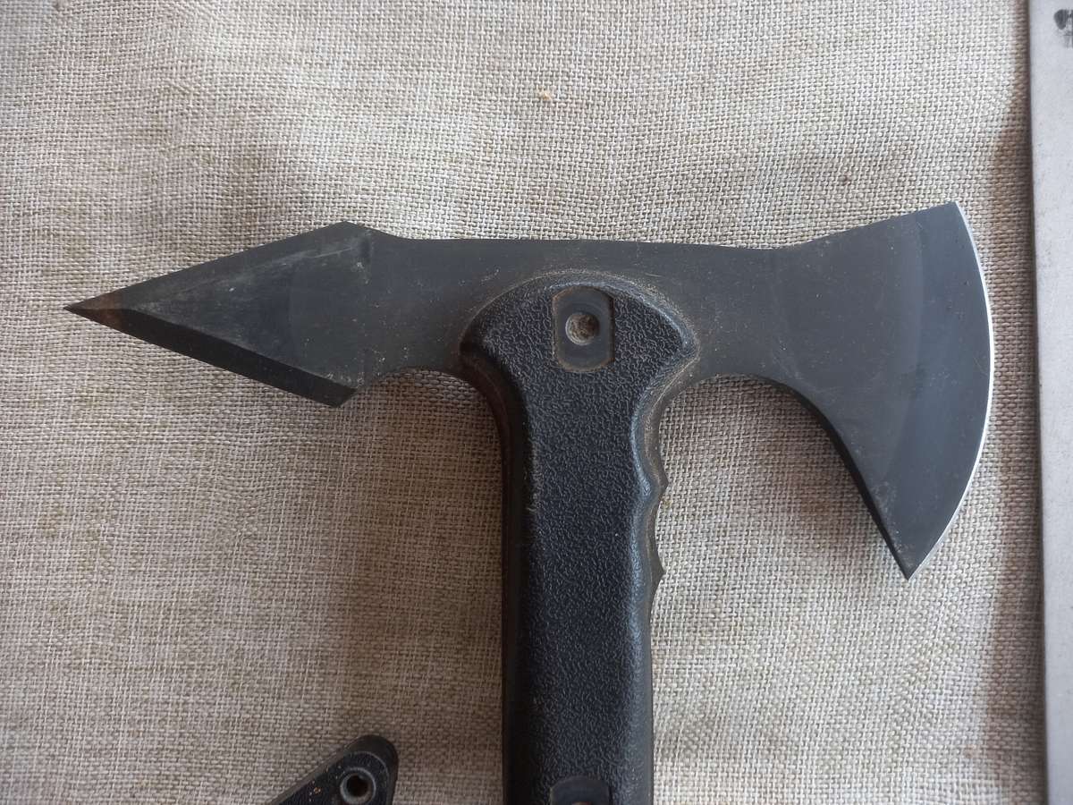Cold Steel Trench Hawk Axe