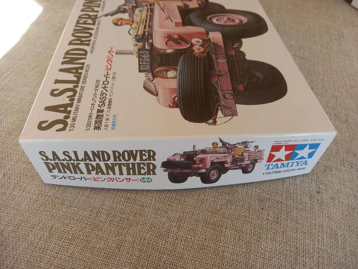 SAS Land Rover Pink Panther 1/35 scale - Tamiya