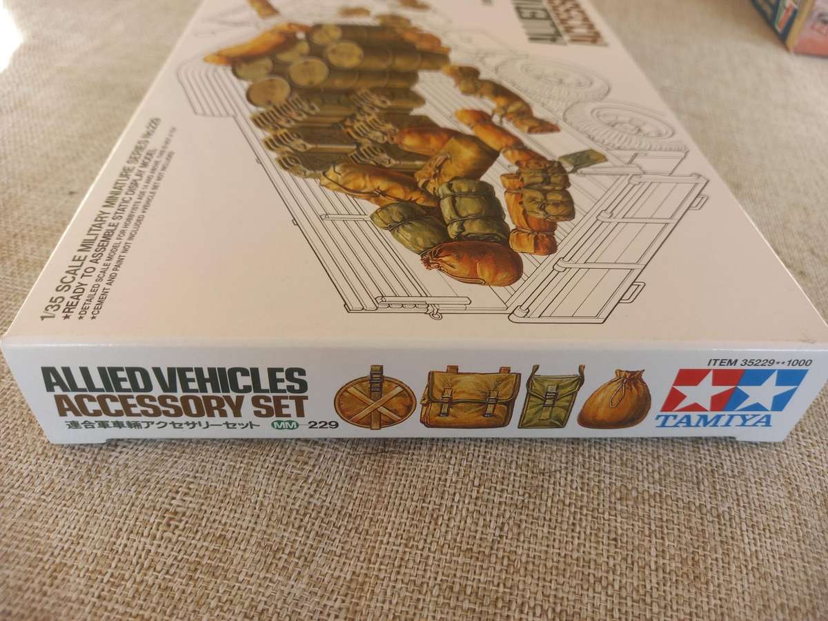 Allied Vehicles Accessory Set 1/35 scale - Tamiya