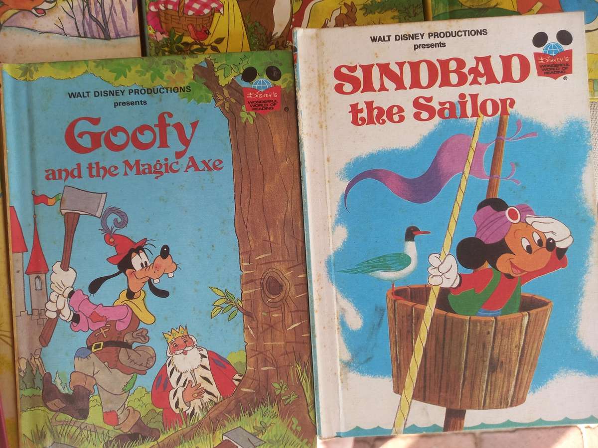 Walt Disney Wonderful World of Reading x 19 (1)