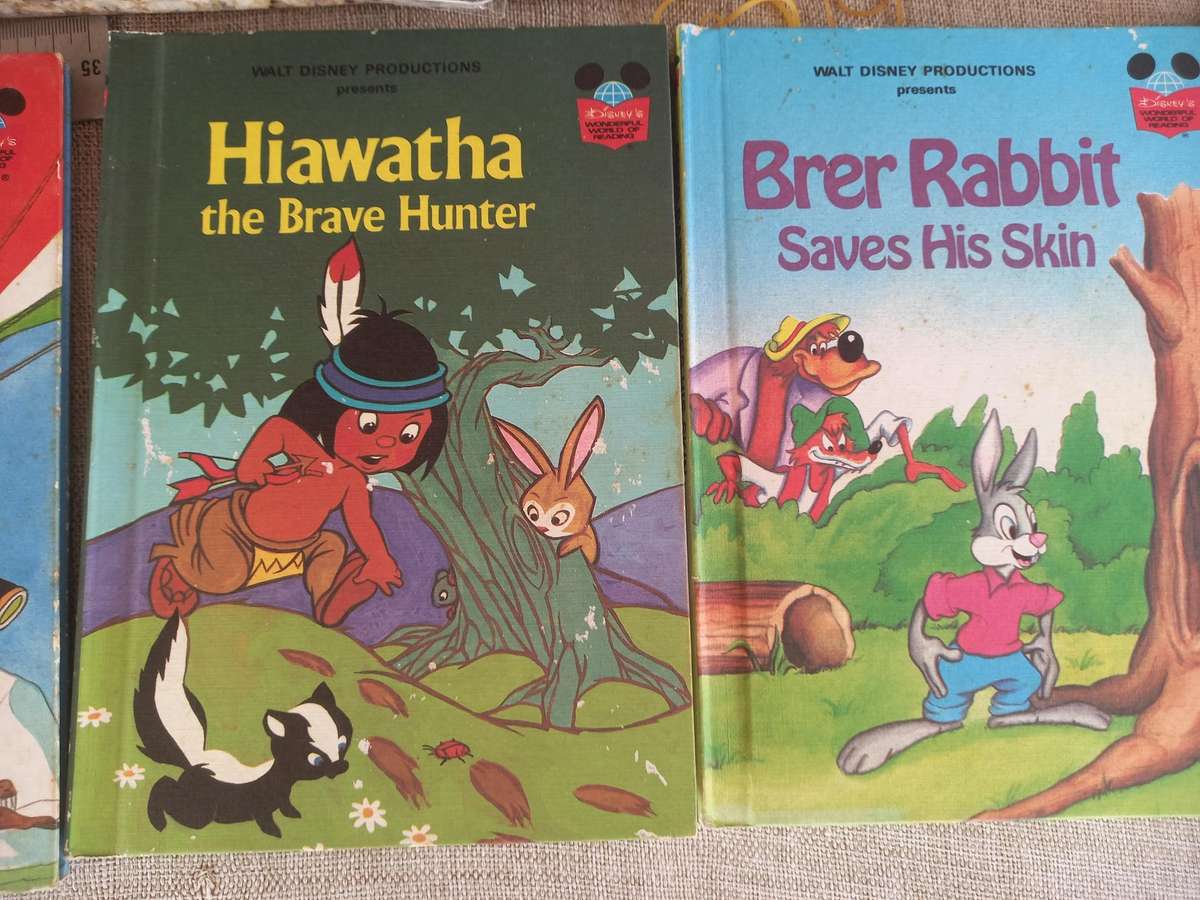 Walt Disney Wonderful World of Reading x 19 (2)