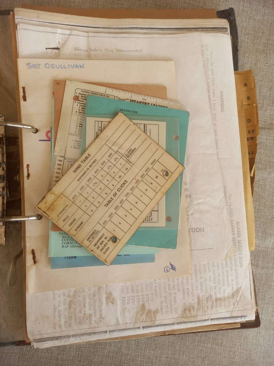 British Royal Commandos, Rhodesian SAS, SA Recces. - various items / training file