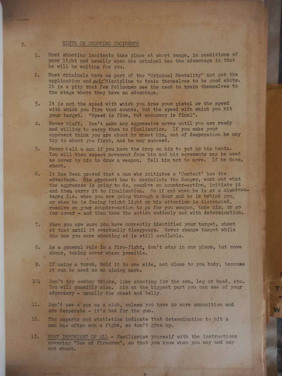 British Royal Commandos, Rhodesian SAS, SA Recces. - various items / training file