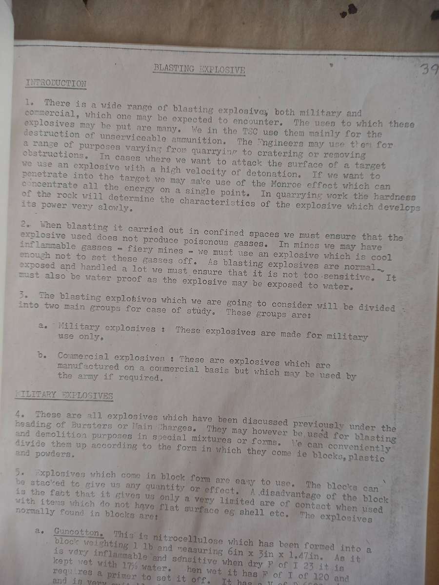 British Royal Commandos, Rhodesian SAS, SA Recces. - various items / training file