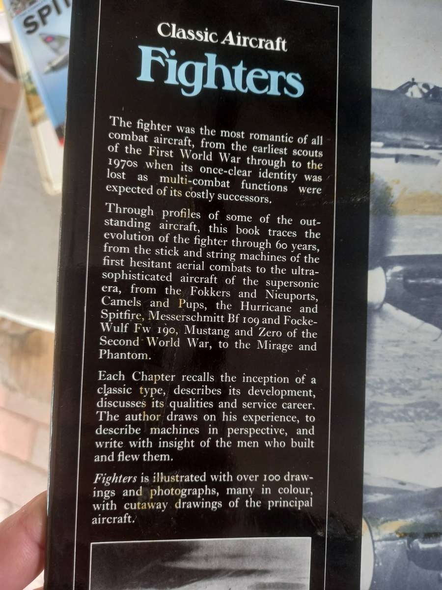 Aircraft / Military Airplanes x 5