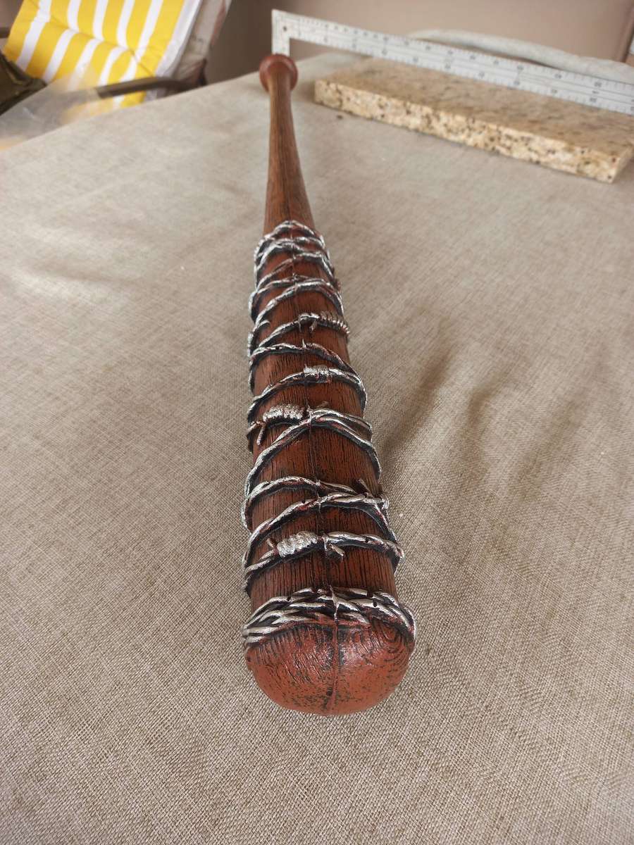 "Lucille" Walking Dead imitation baseball bat
