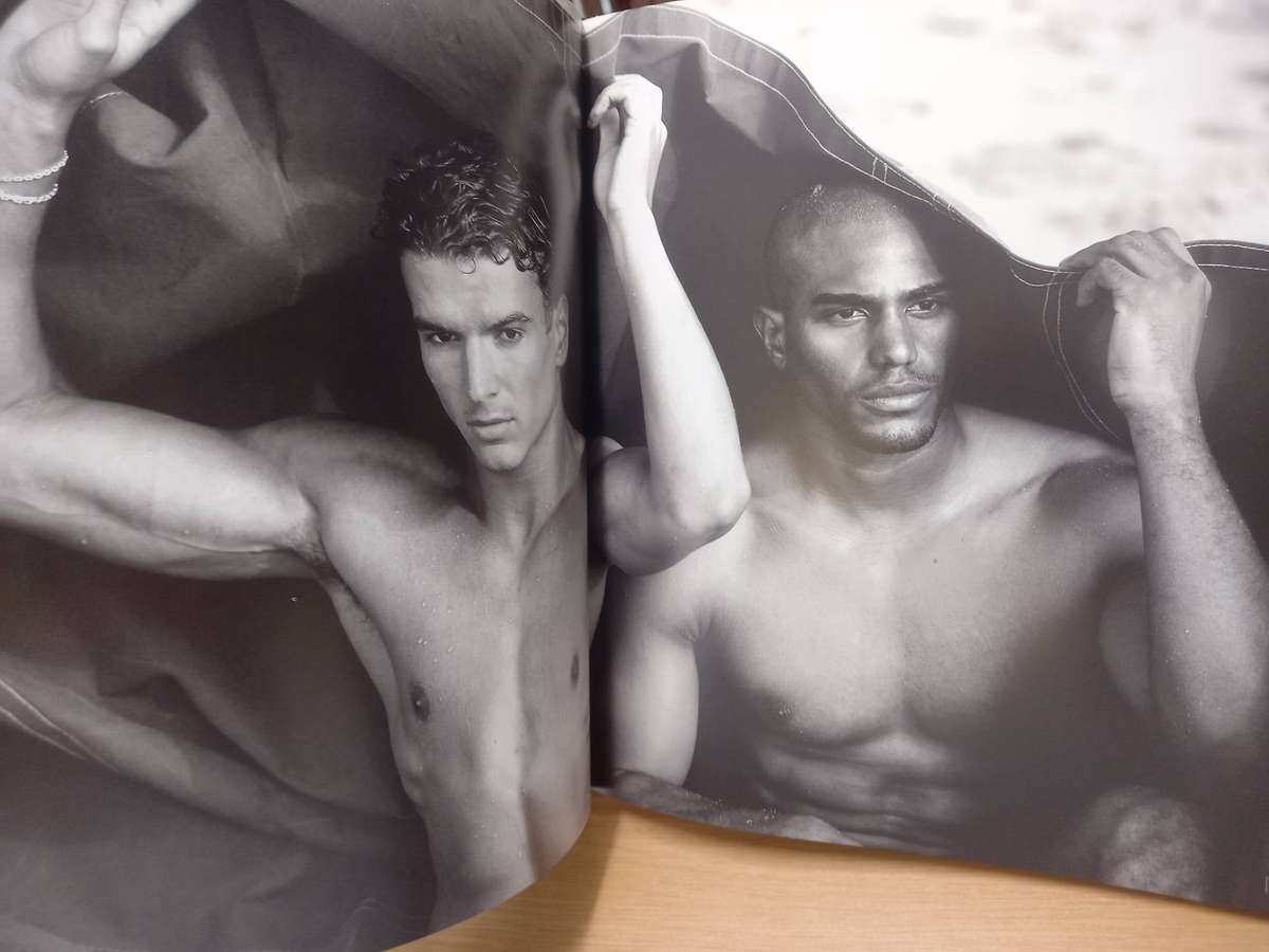 Wet Men - Photographs - Francois Rousseau