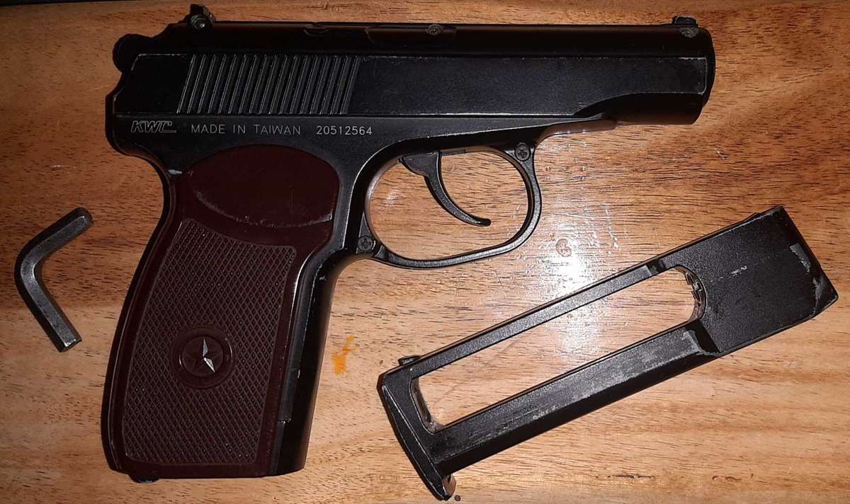 Makrov co2 gas bb gun