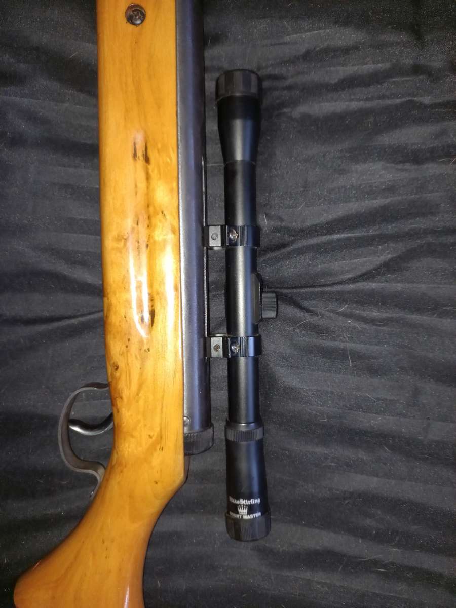 Norinco B2 1.77cal Pellet gun with scope and bag