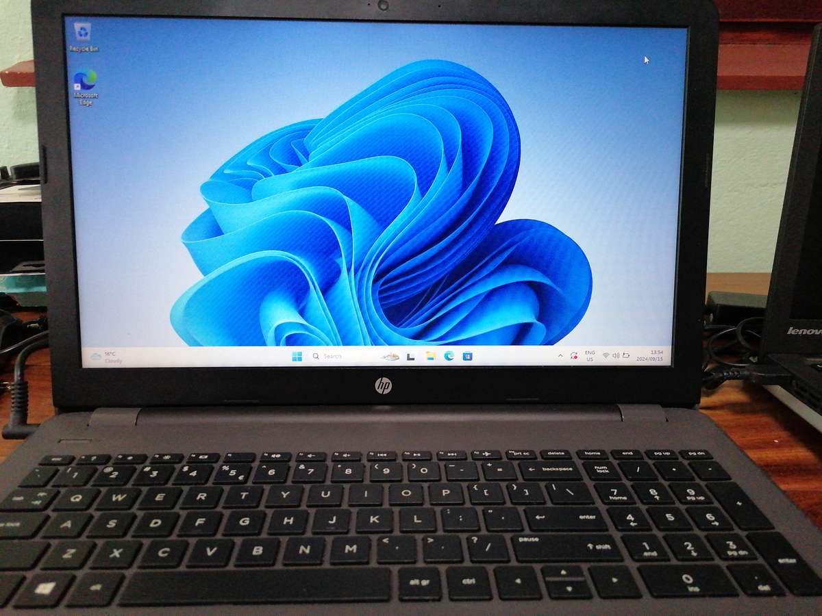 HP 250 G6 Notebook Upgraded