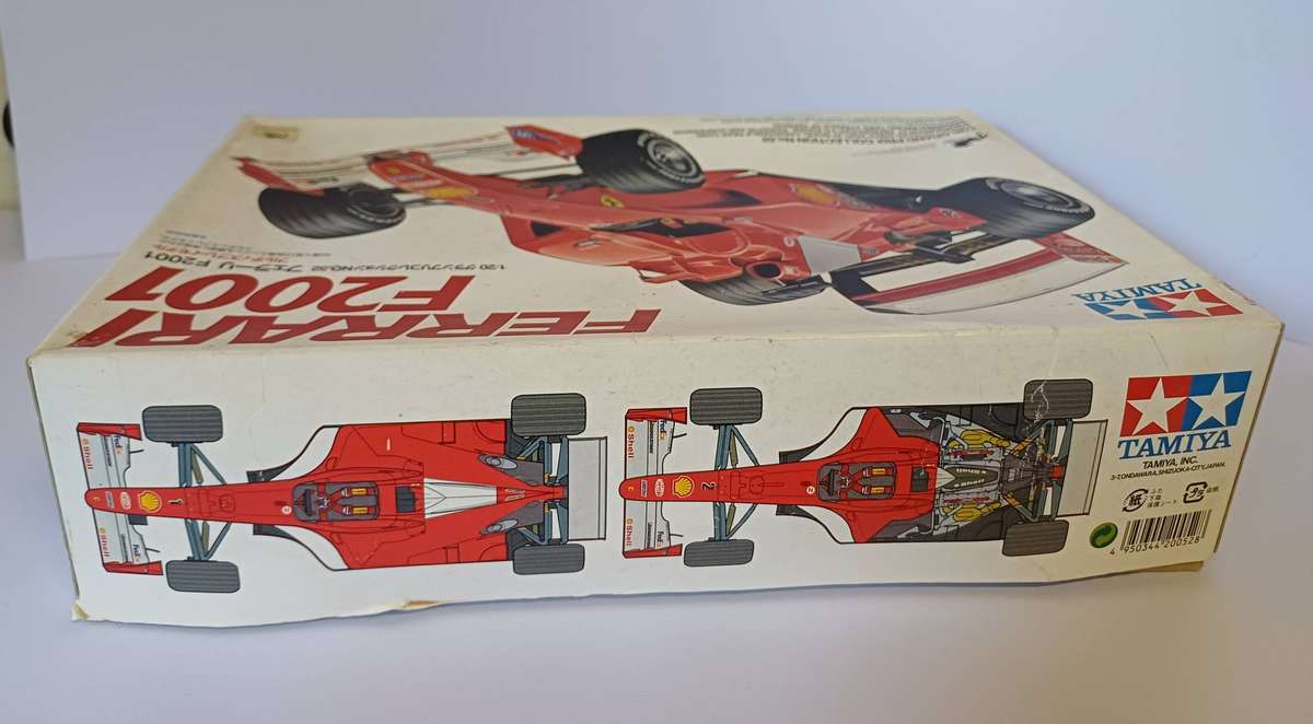 Tamiya 1/20 Ferrari F2001 Model Kit - Michael Schumacher's 2001 F1 Car