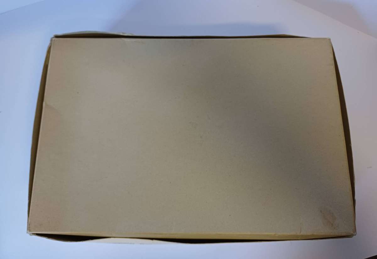 Tamiya 1/20 Ferrari F2001 Model Kit - Michael Schumacher's 2001 F1 Car