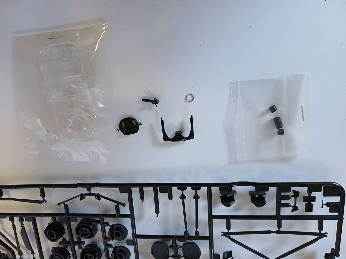 Tamiya 1/20 Ferrari F2001 Model Kit - Michael Schumacher's 2001 F1 Car