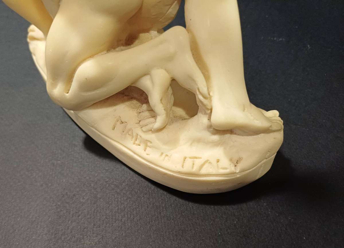 The Wrestlers "Lottatori" Statuette replica made in Italy from marble/resin compound