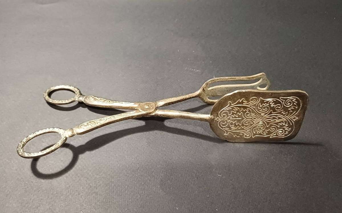 Silver Plated Cake Tongs/ Pie Clippers in Original Box (c. 1980s-90s)