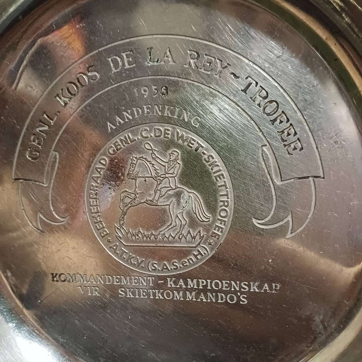 1958 South African Commemorative Ashtray: Genl. Koos de la Rey-Skiet Trofee