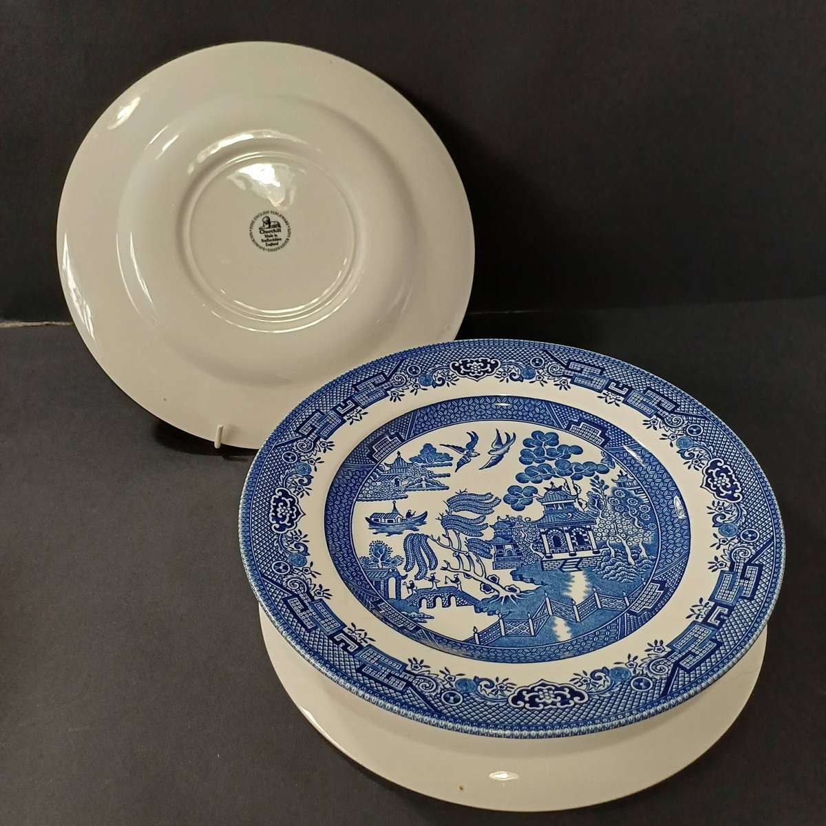 Set of 4 Churchill Blue Willow Dinner Plates - replacements (modern)