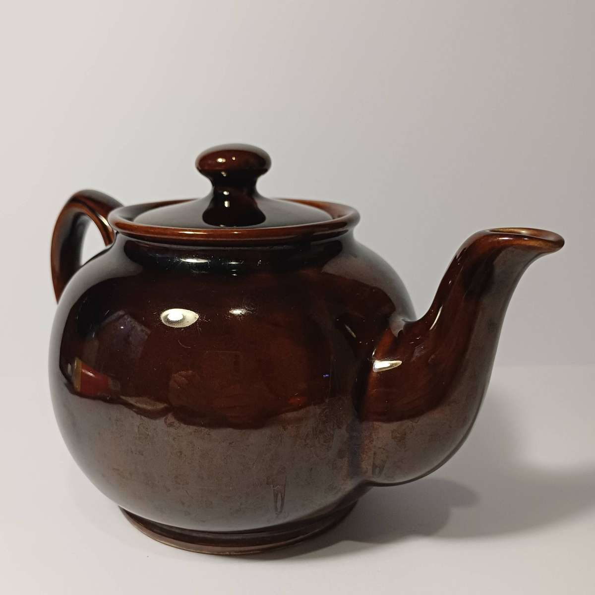 Vintage 1936 Sadler "Brown Betty" Teapot - Made in England