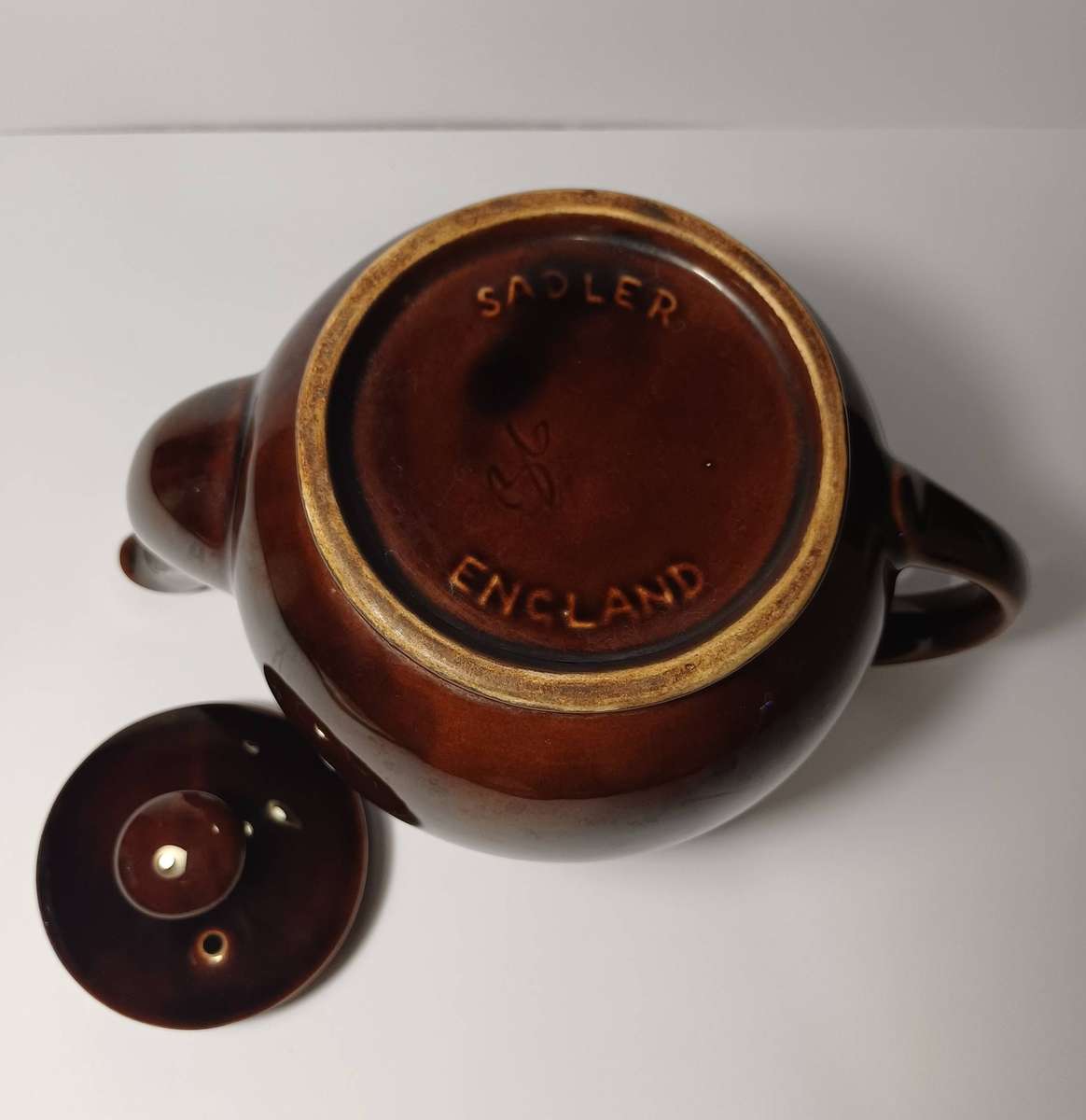 Vintage 1936 Sadler "Brown Betty" Teapot - Made in England