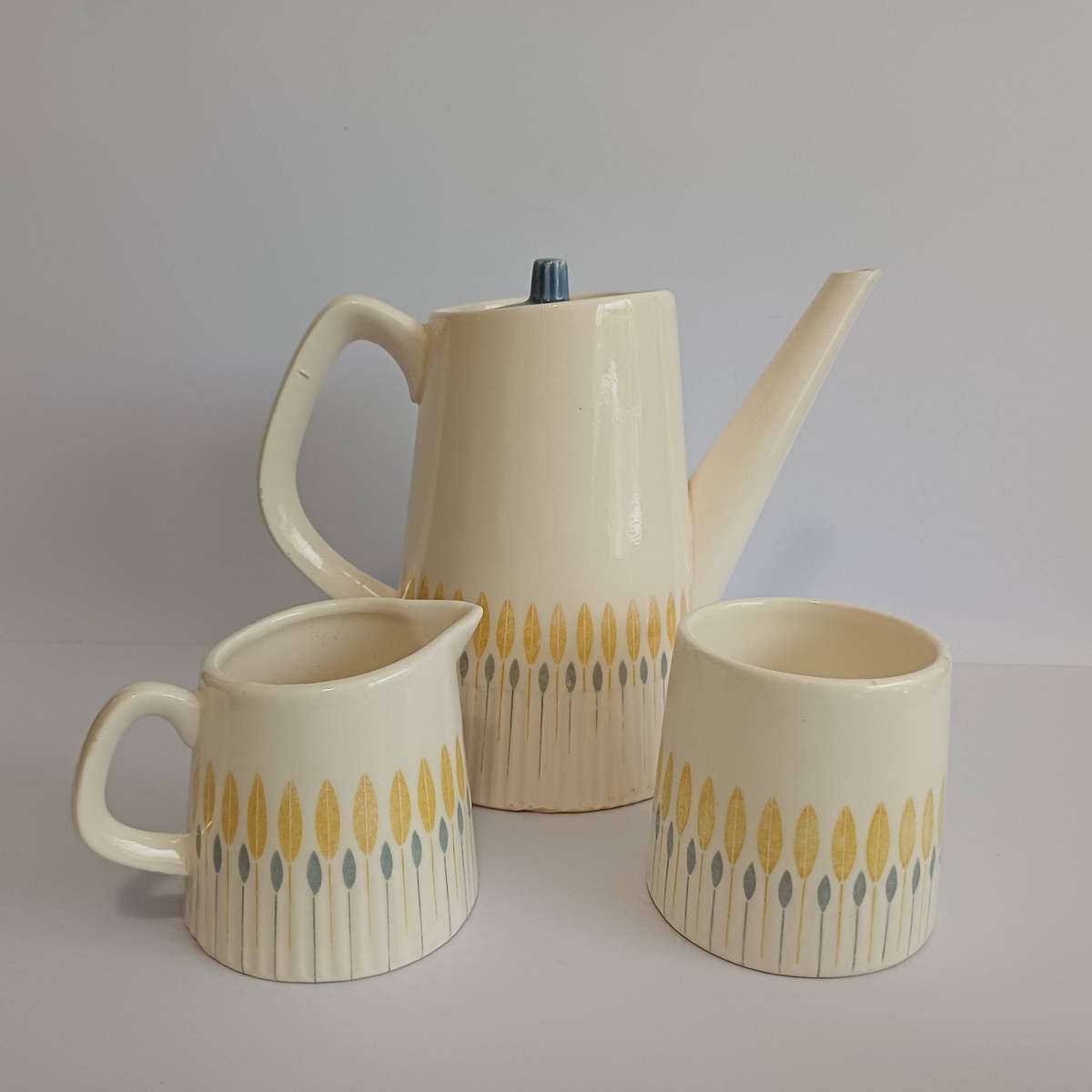 Retro Ceramic Coffee pot (hidden chip) with Lid, Sugar Bowl, Creamer.